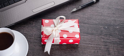 Ultimate Guide to Corporate Gift Etiquette