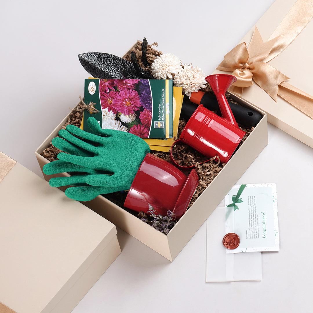 Cottage Core Hamper