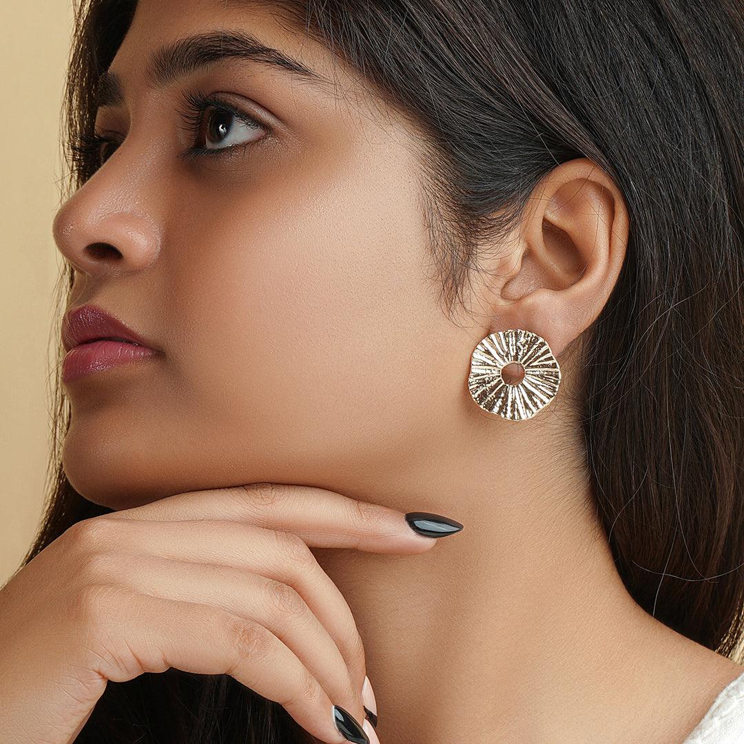 Metal earrings - gold