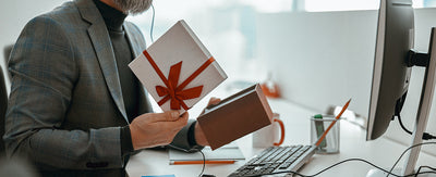 Branded vs Personalized Corporate Gifts: Differences, Benefits & Best Ideas