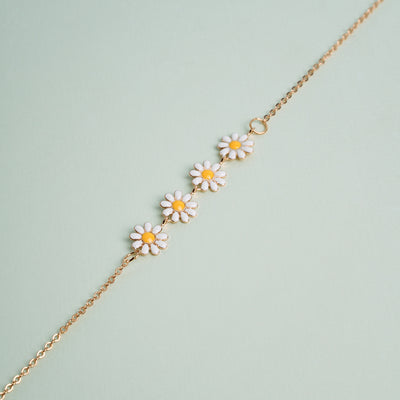 Daisy Necklace