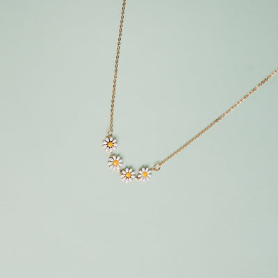 Daisy Necklace