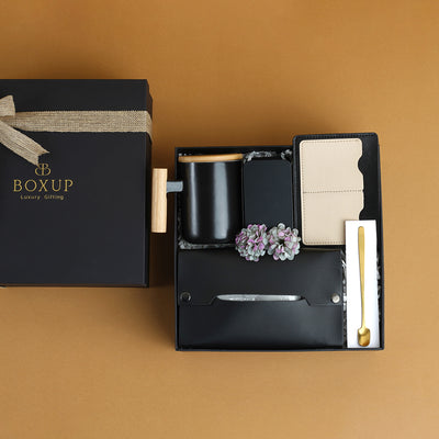 The Luxe Noir