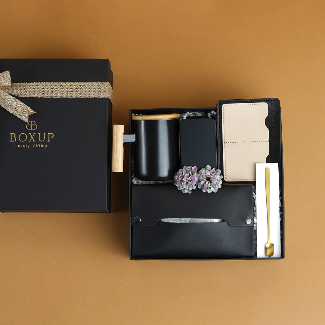 The Luxe Noir