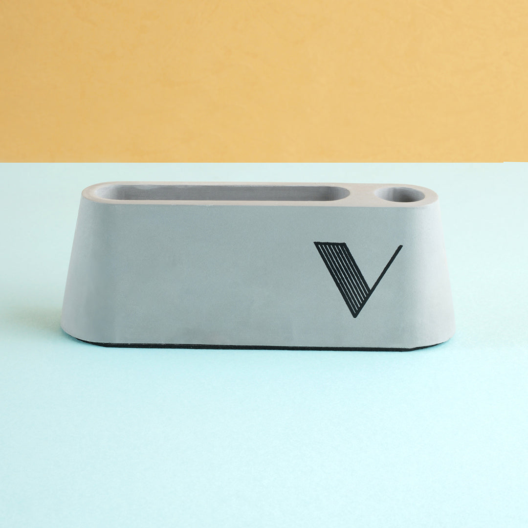 The Concrete Initial Holder