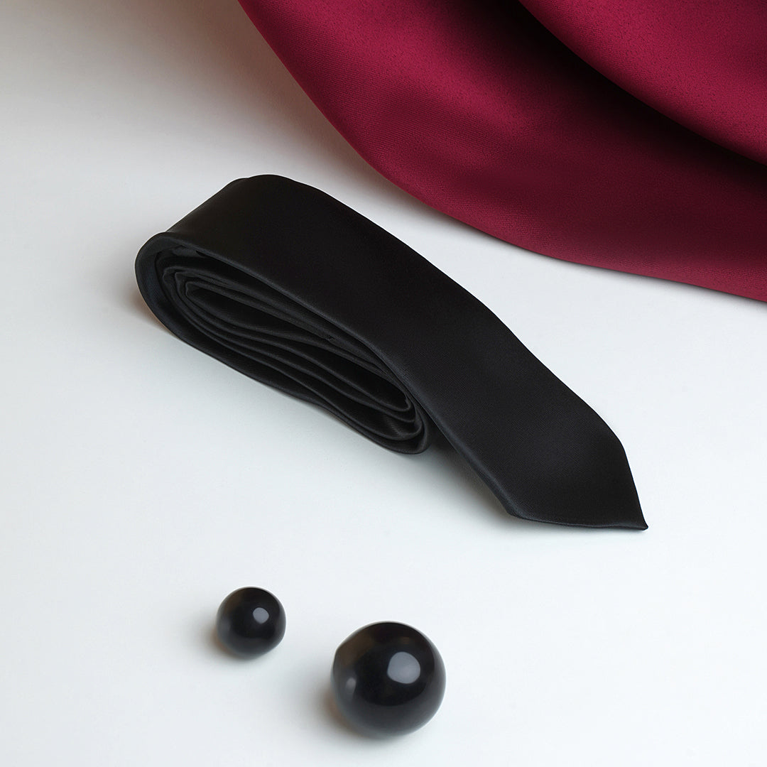 Tie – black