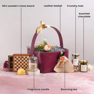 Queen's Hamper