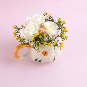 The Daisy Mug Bouquet