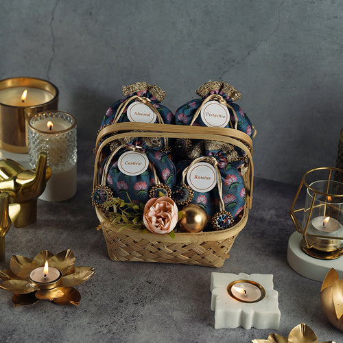 A Token of Tradition Hamper