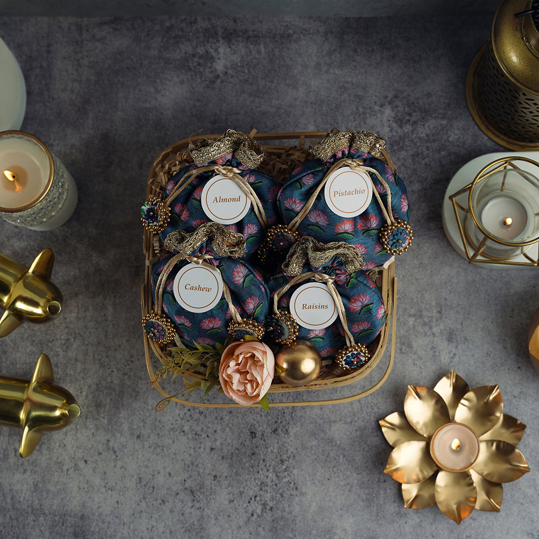 A Token of Tradition Hamper