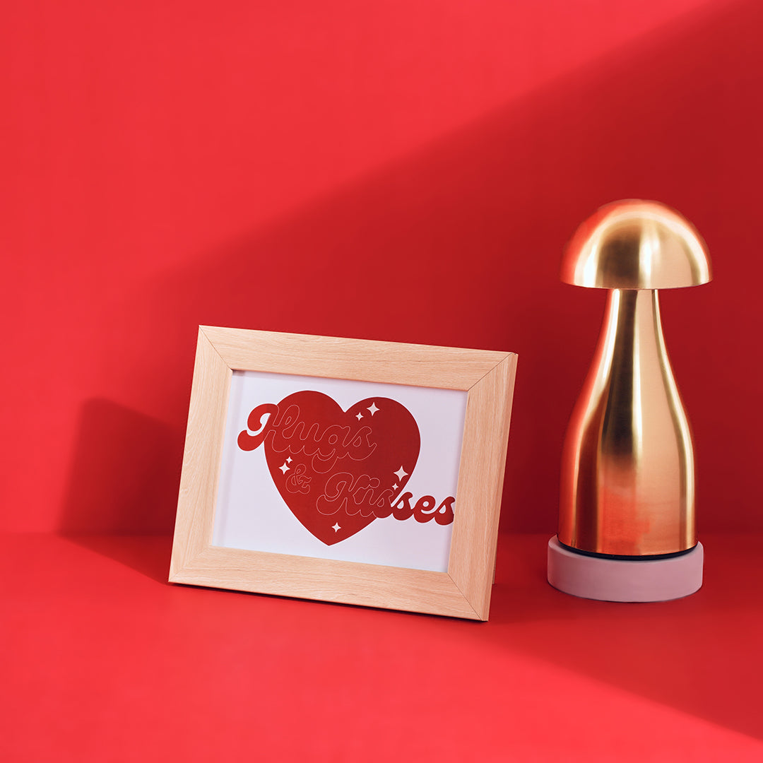 Photo frame – Hugs & Kisses