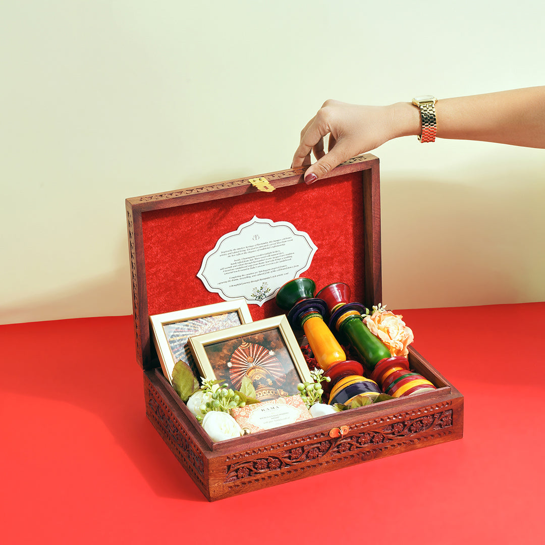 The Handcrafted Dakshin Crest