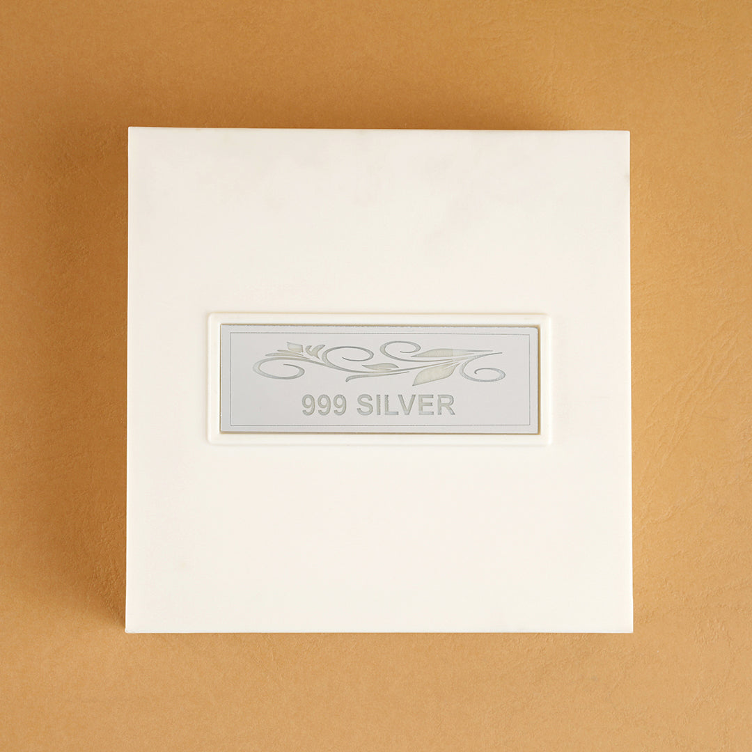 Tranquil- Mantra Peti