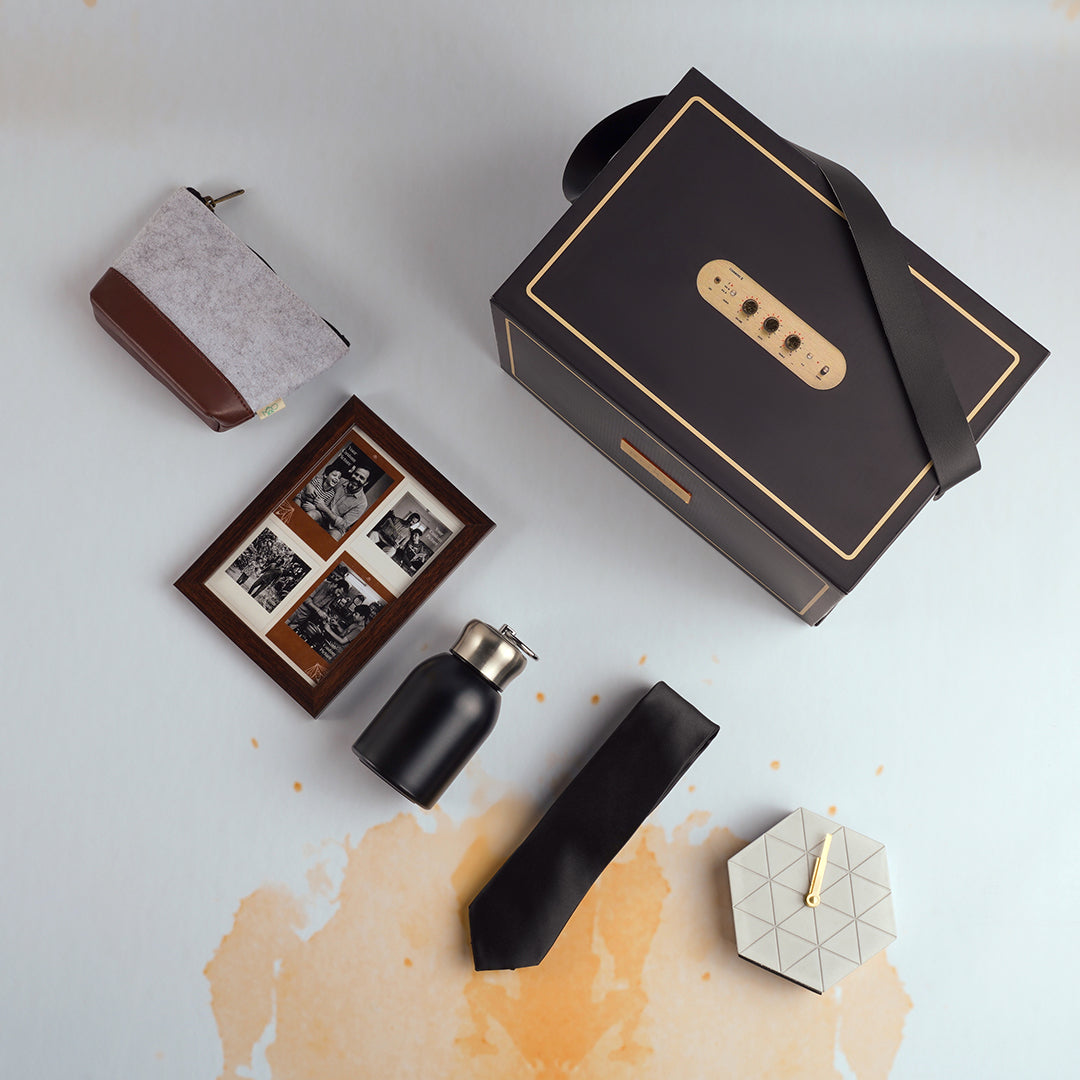 The Vintage Amp Hamper