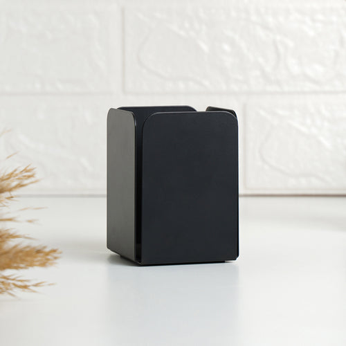 Metal pen stand