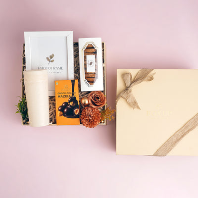 Out Of The Hat Surprise Gift Box