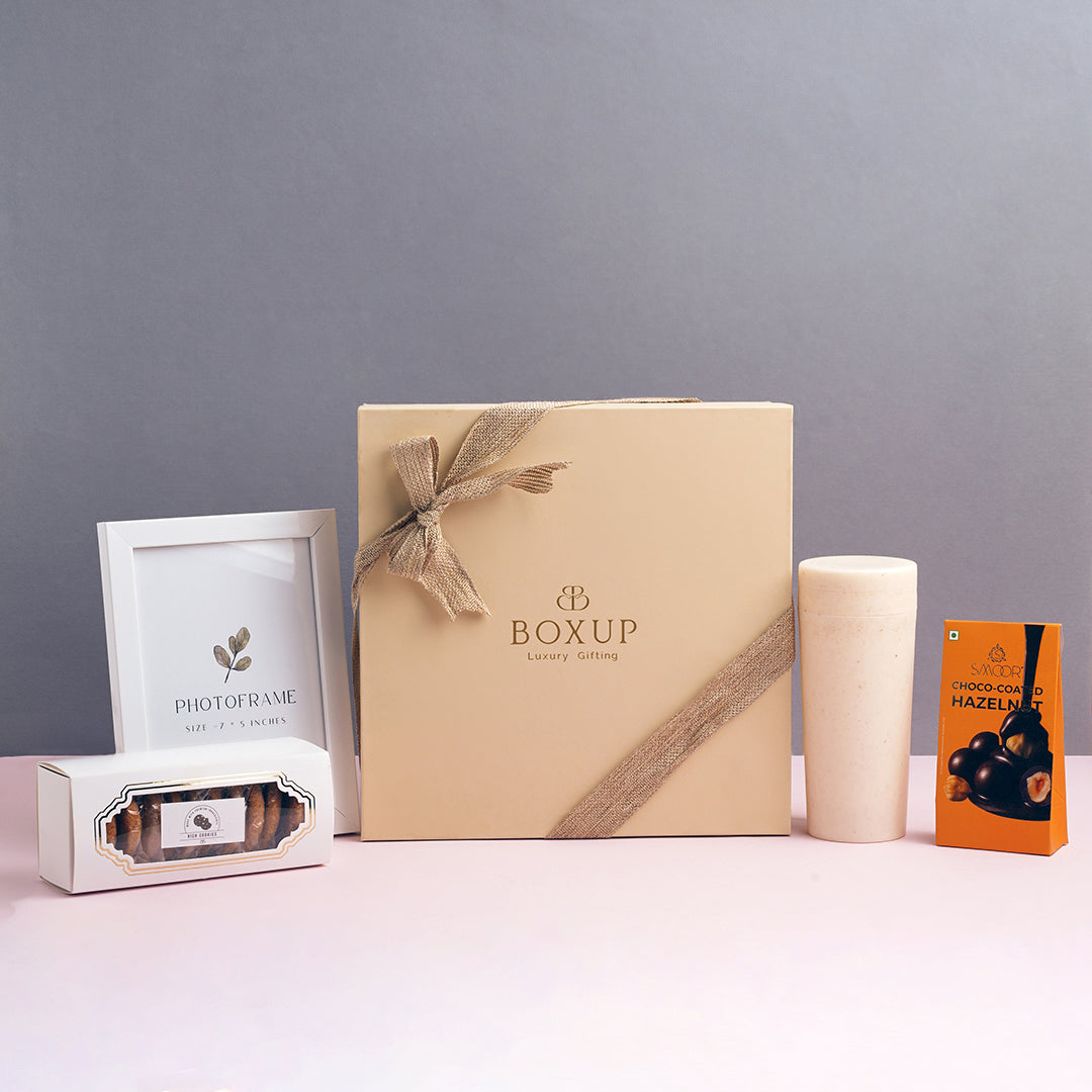 Out Of The Hat Surprise Gift Box