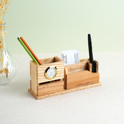 Woodly Pen Stand