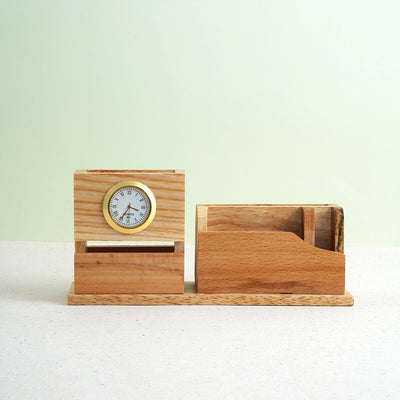 Woodly Pen Stand