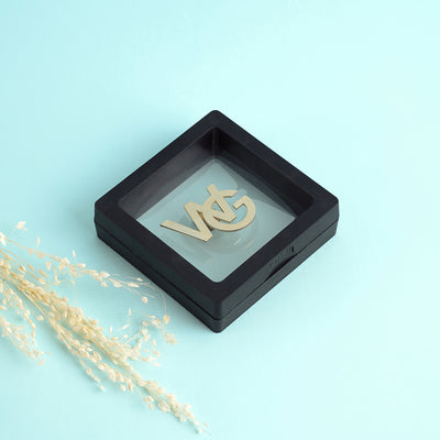 Golden Whisper – Pin