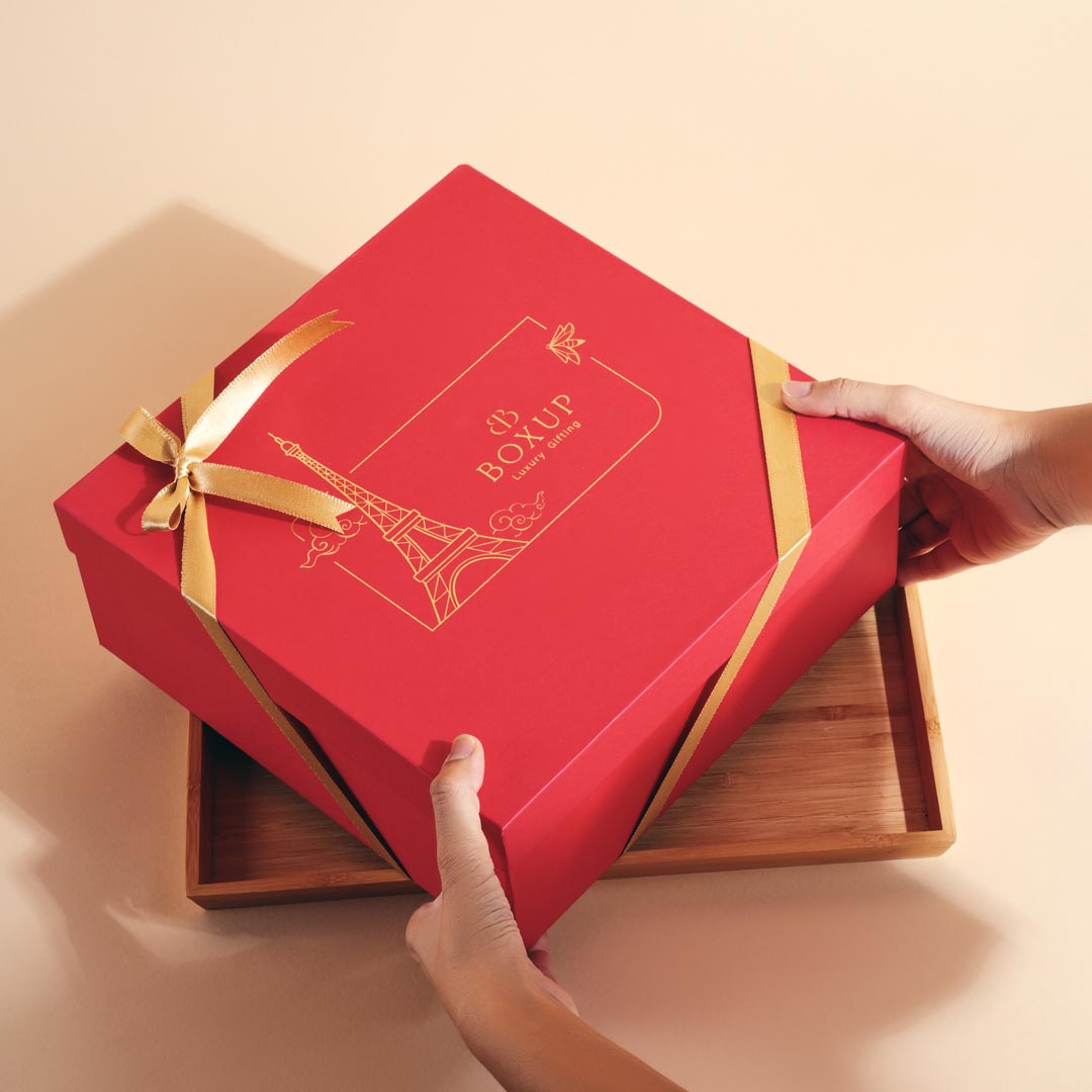 Sweetheart box