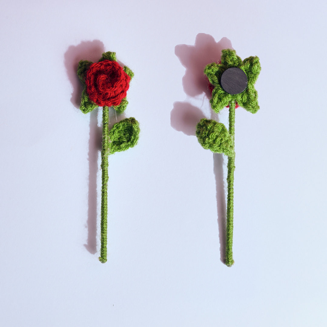 Rose crochet magnet