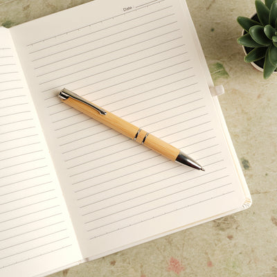 Nere bamboo pen