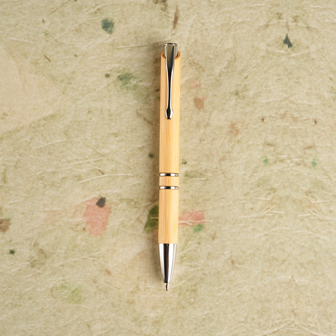 Nere bamboo pen