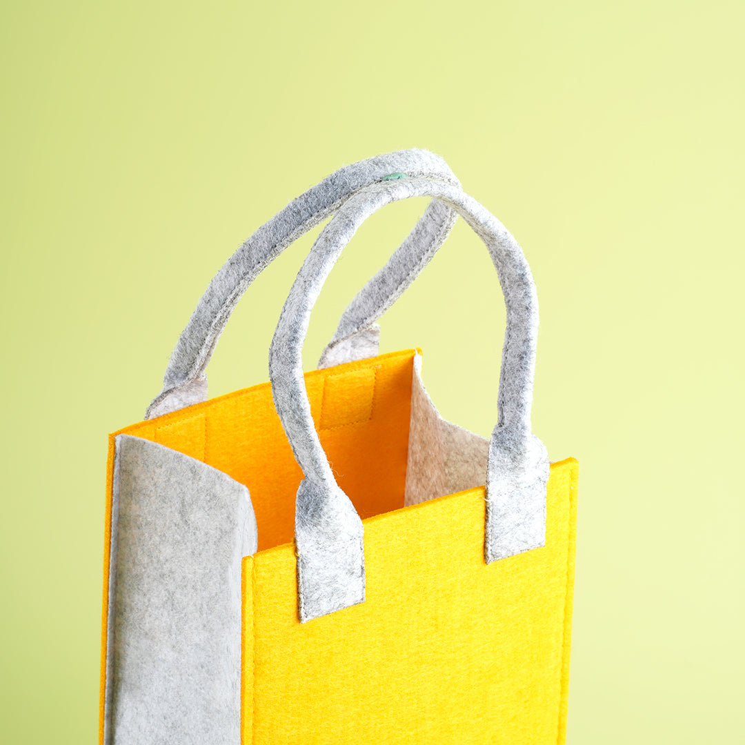 Paga Felt Bottle Bag