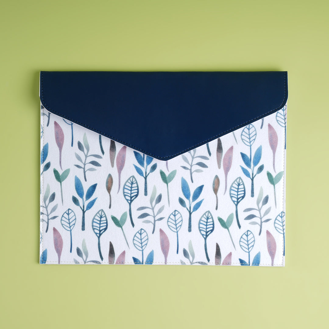 Nola File Holder