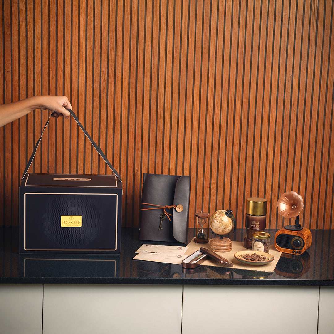 The Vintage Collective Hamper