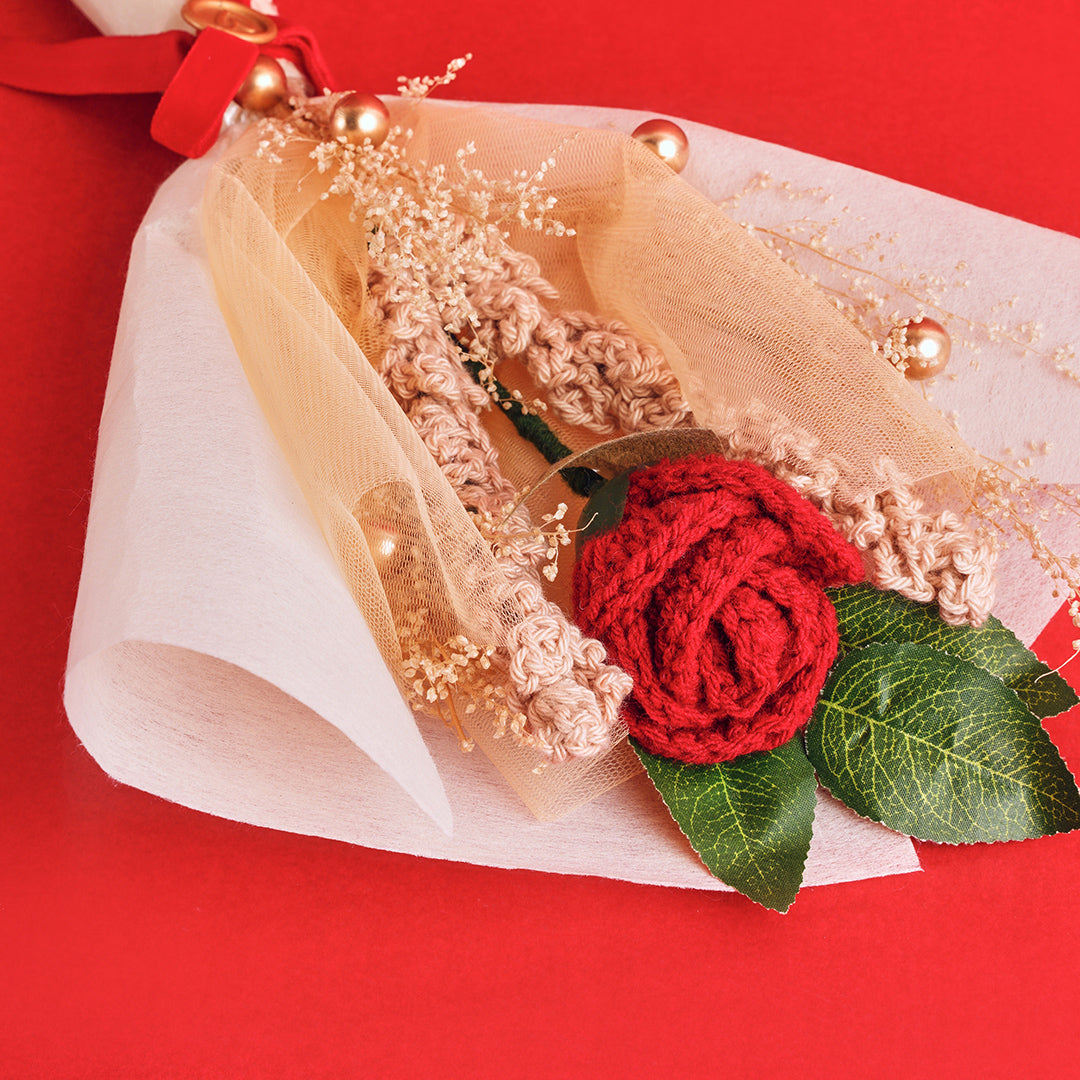 Crochet Rose Bouquet