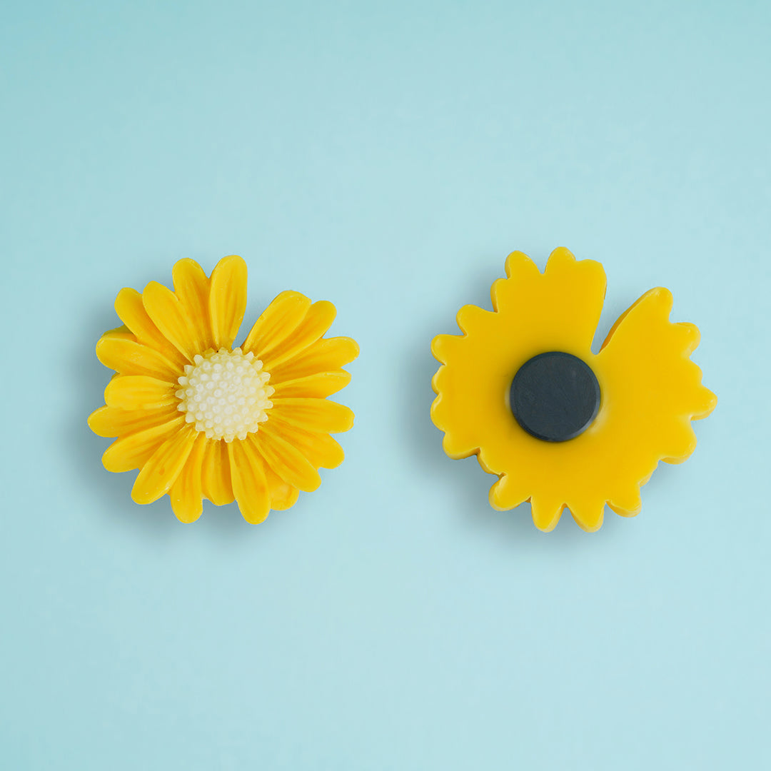 Daisy Fridge Magnet