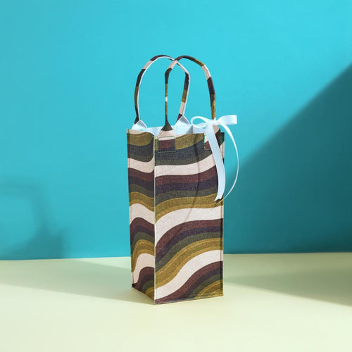 Patterned Felt Bottle Bag