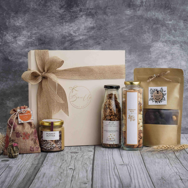 Food Connoisseur's Delight Gift Box - BoxUp Luxury Gifting 